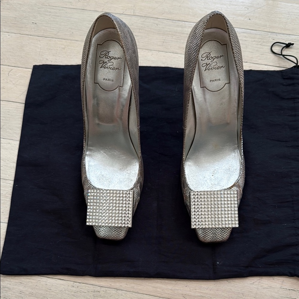 Roger Vivier Silver High Heel Pumps